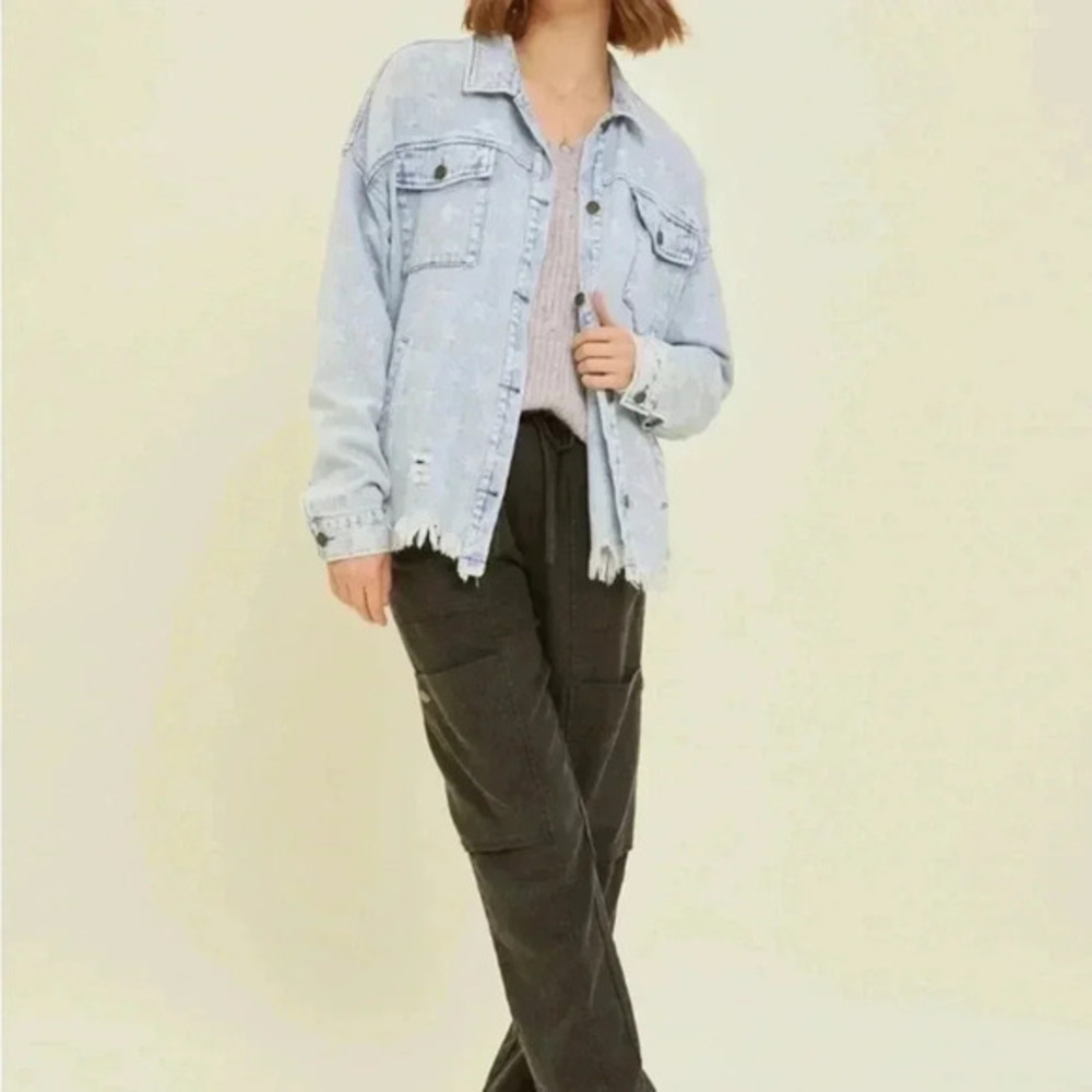 BOHO WESTERN WASHED BUTTON-DOWN DISTRESSED STAR DENIM JACKET WITH SIDE POCKETS